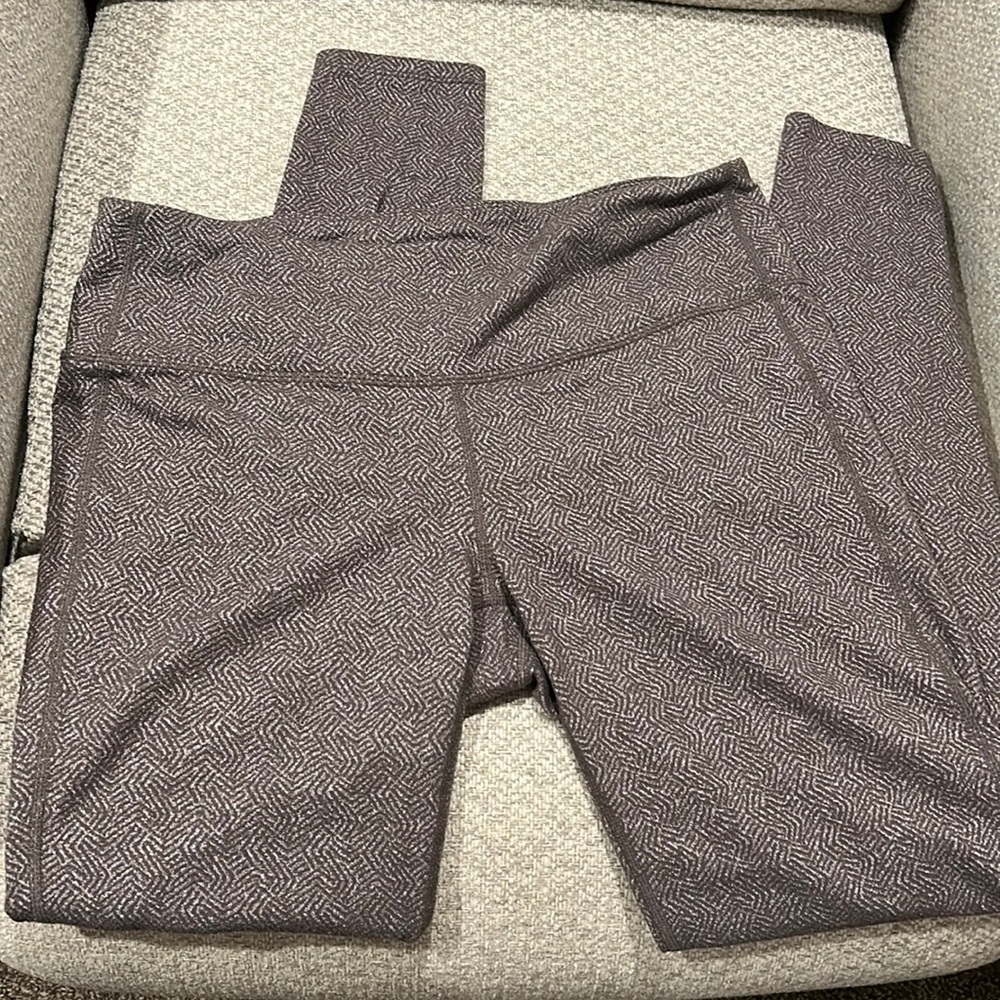 Athleta Beige herringbone leggings